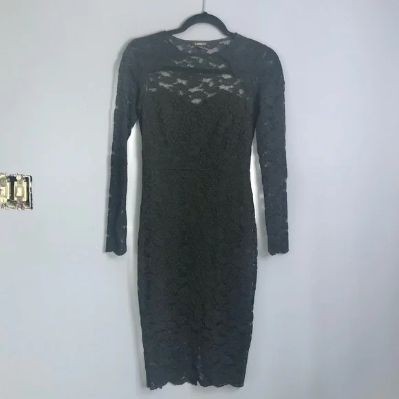 ⭕️ PRICE FIRM Express Size XS Black Lace Floral Midi Dress - Picture 6 of 12